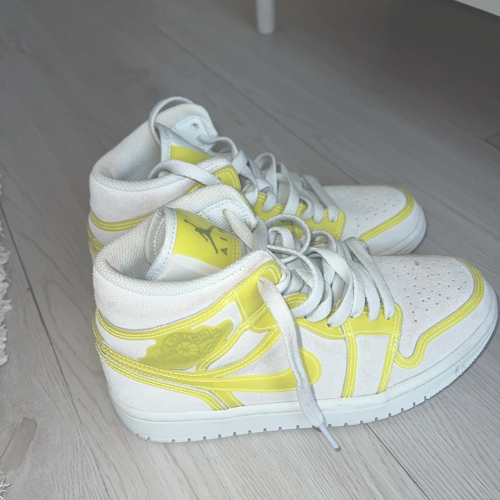 Air jordan 1 yellow